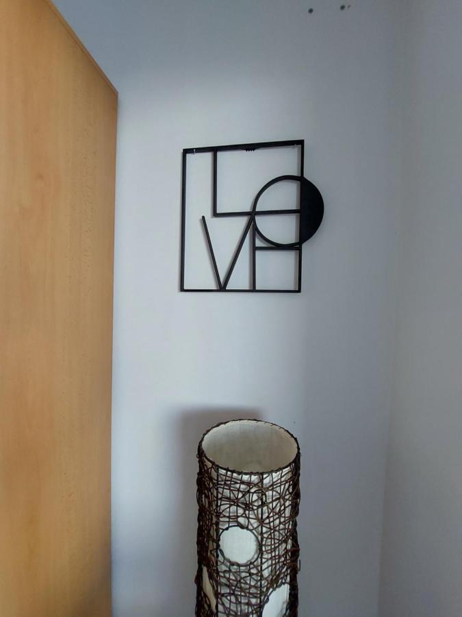 Tower Apartment With Private Terrace Next To Uno Vienna Exterior photo